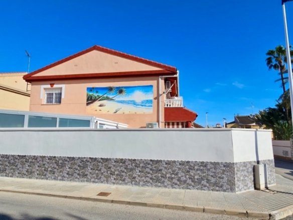 3 Bedroom 2 Bathroom Town House in San Javier - Caza De Casa