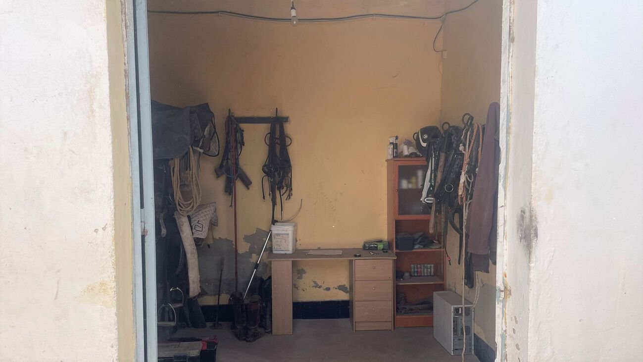 Commercial in Balsicas - Caza De Casa