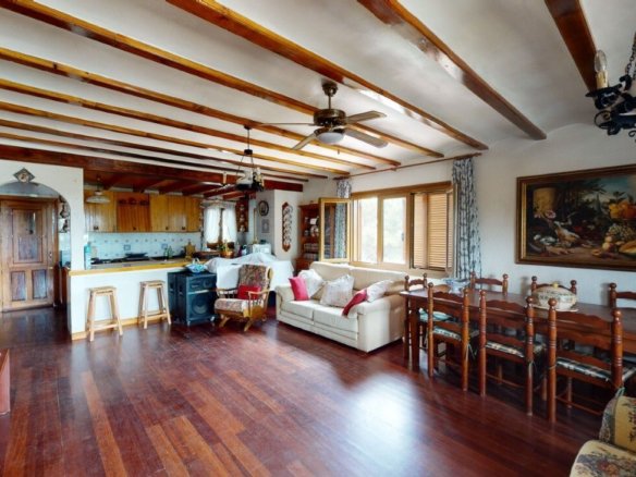 6 Bedroom 1 Bathroom Villa in Murcia - Caza De Casa