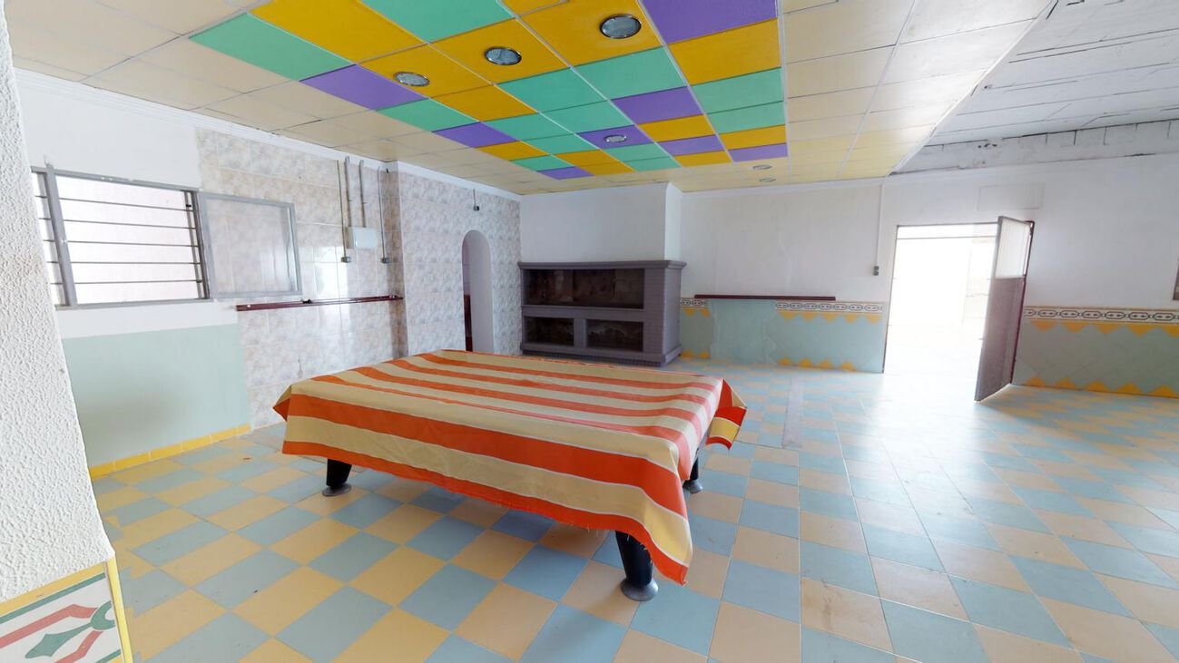 5 Bed 1 Bath Town House in Albatera - Caza De Casa
