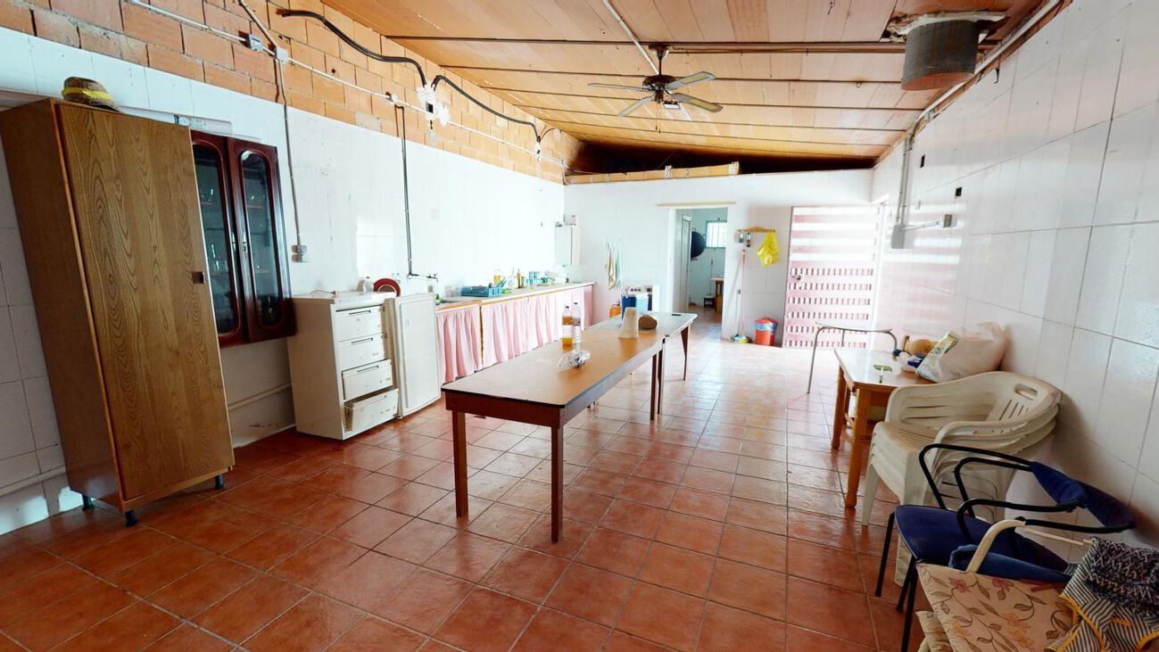 5 Bed 1 Bath Town House in Albatera - Caza De Casa
