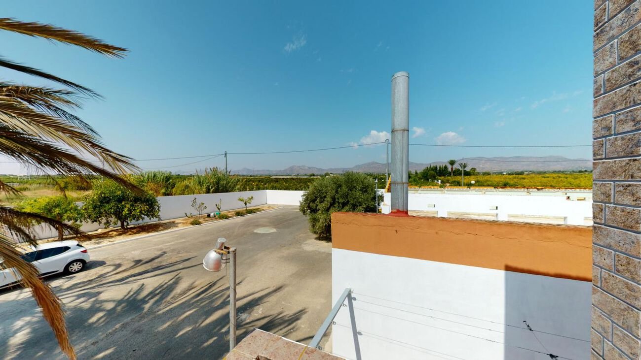 5 Bed 1 Bath Town House in Albatera - Caza De Casa