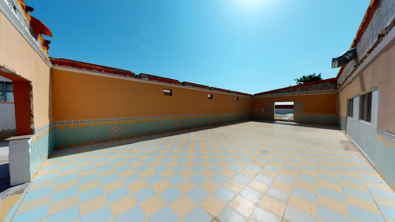 5 Bed 1 Bath Town House in Albatera - Caza De Casa