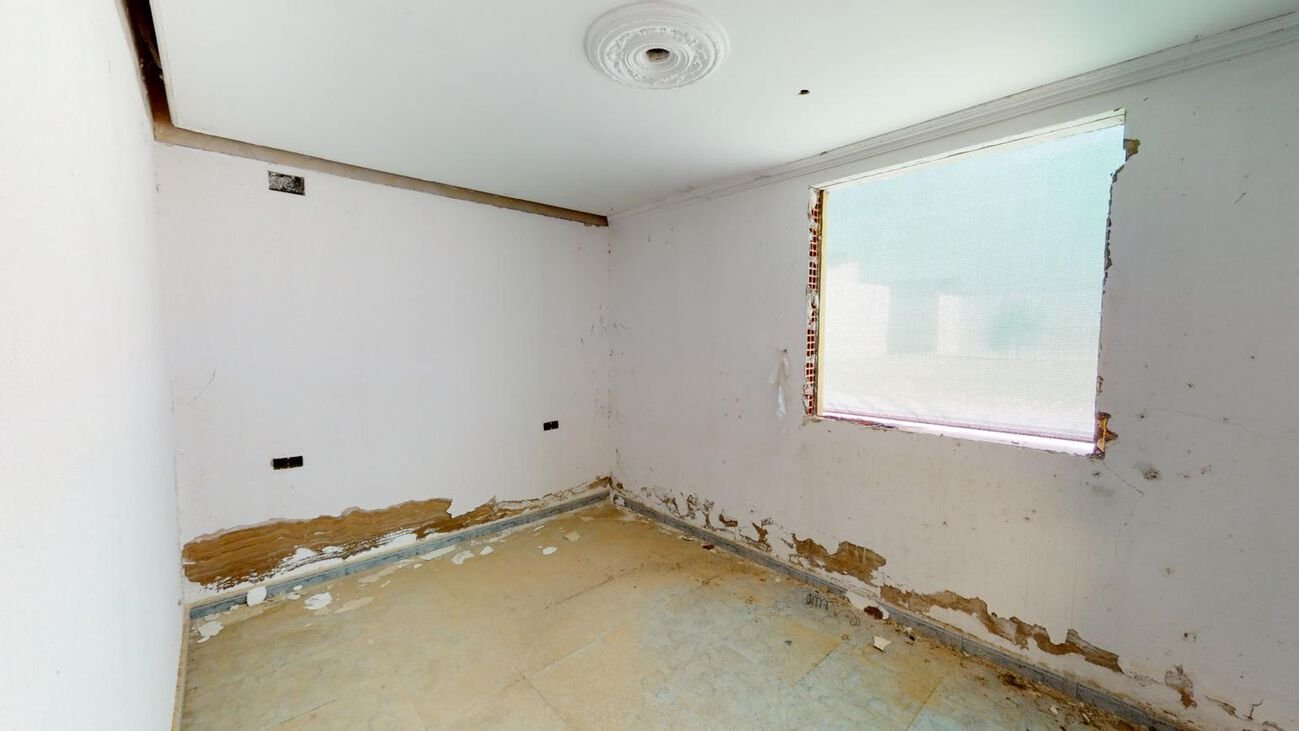 5 Bed 1 Bath Town House in Albatera - Caza De Casa