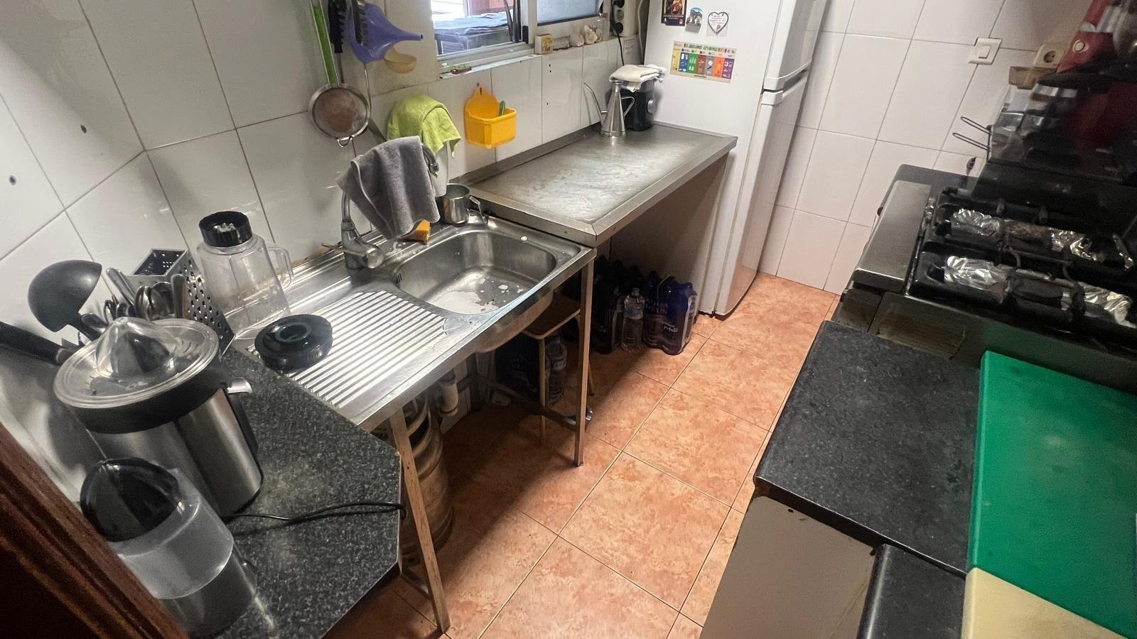 Commercial in Torrevieja - Caza De Casa