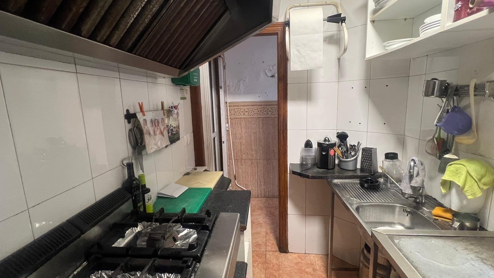 Commercial in Torrevieja - Caza De Casa
