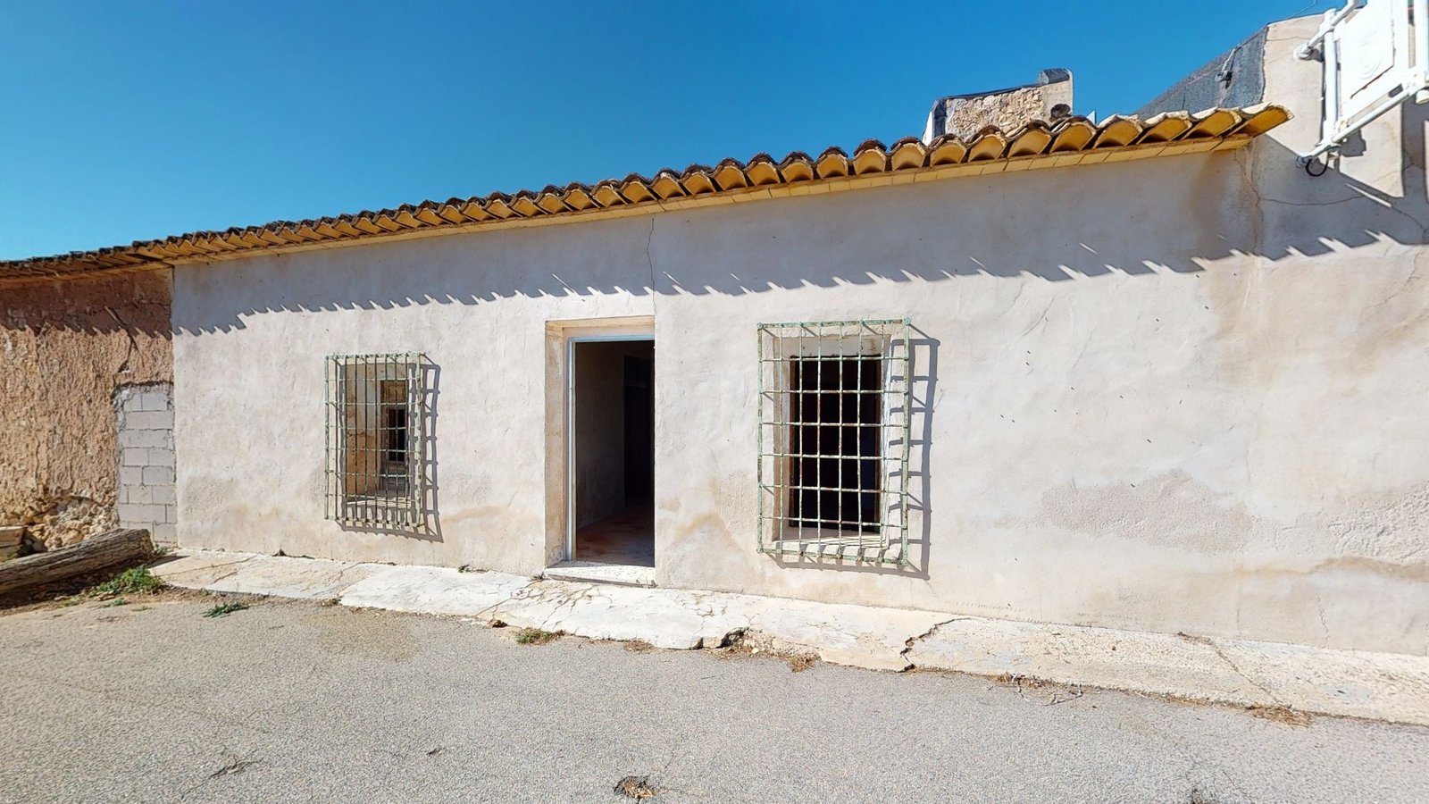 2 Bedroom Country House in Torre Del Rico - Caza De Casa