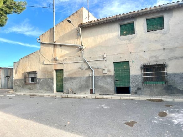 4 Bed 1 Bath Country House in Monóvar/Monóver - Caza De Casa