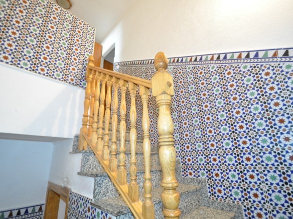 6 Bedroom 3 Bathroom Town House in Pinoso - Caza De Casa