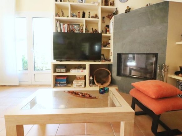 3 Bedroom 2 Bathroom Villa in Oliva - Caza De Casa