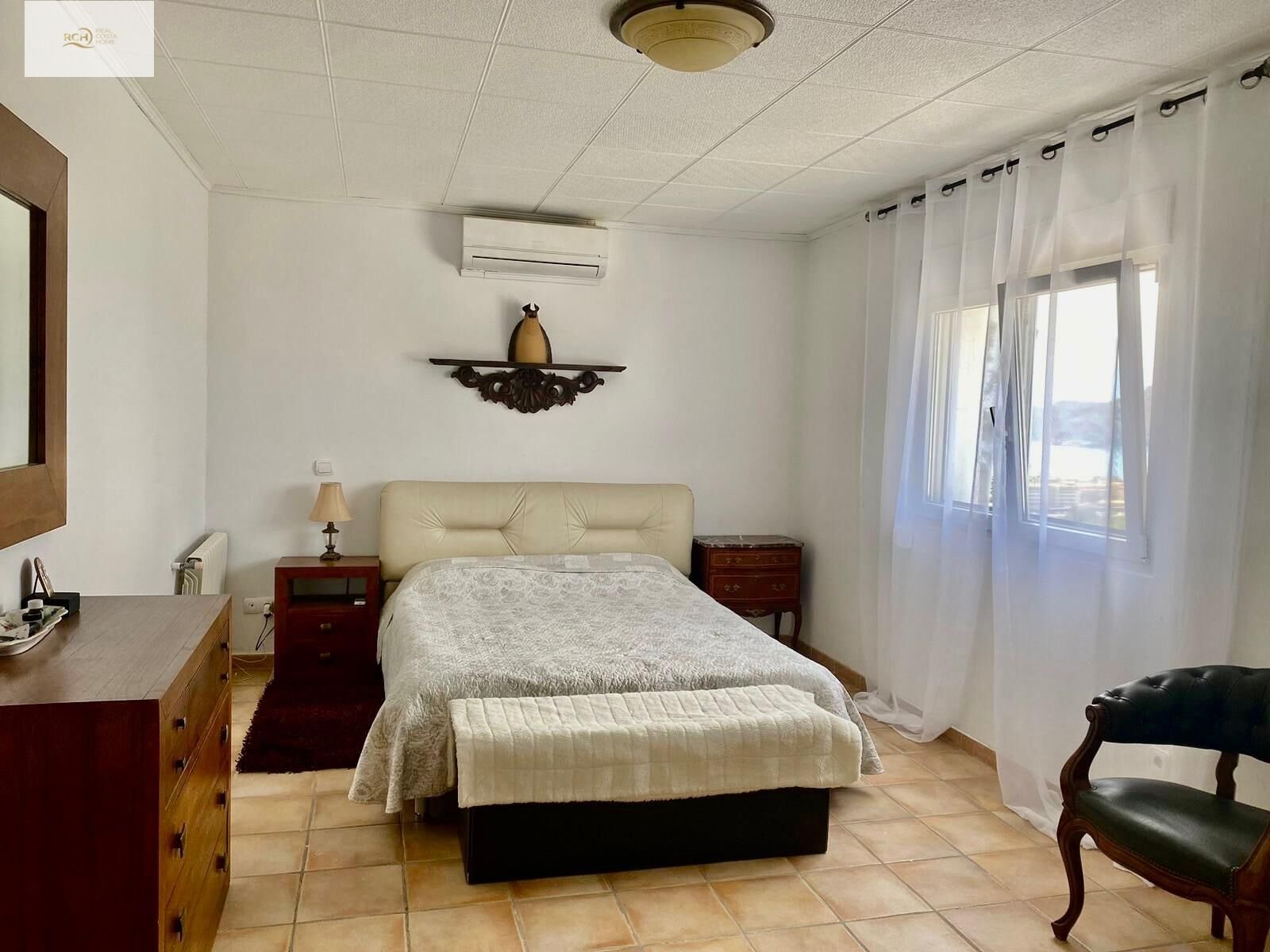 4 Bedroom 3 Bathroom Town House in Altea - Caza De Casa