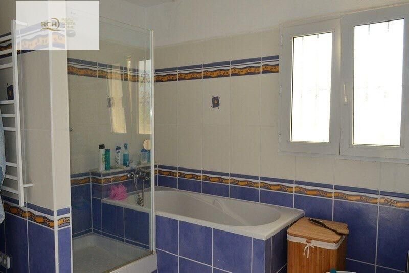 4 Bedroom 3 Bathroom Town House in Altea - Caza De Casa