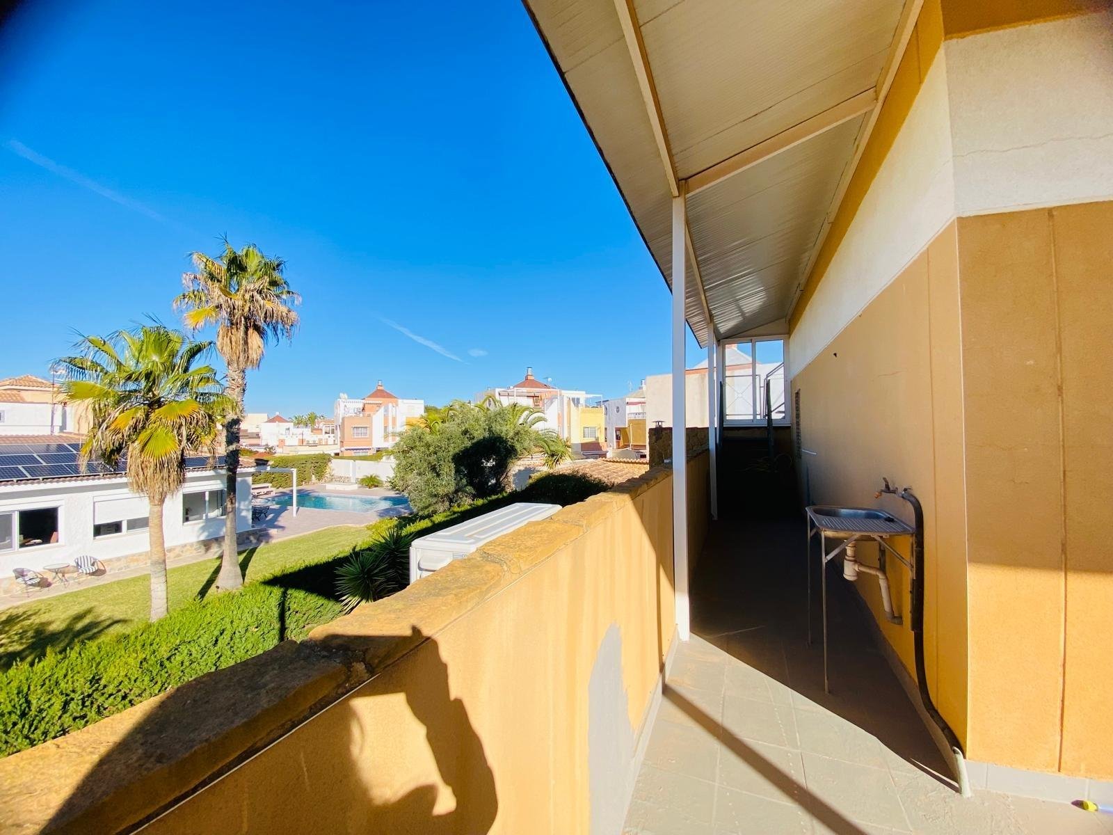 2 Bedroom 2 Bathroom Villa in Orihuela Costa - Caza De Casa