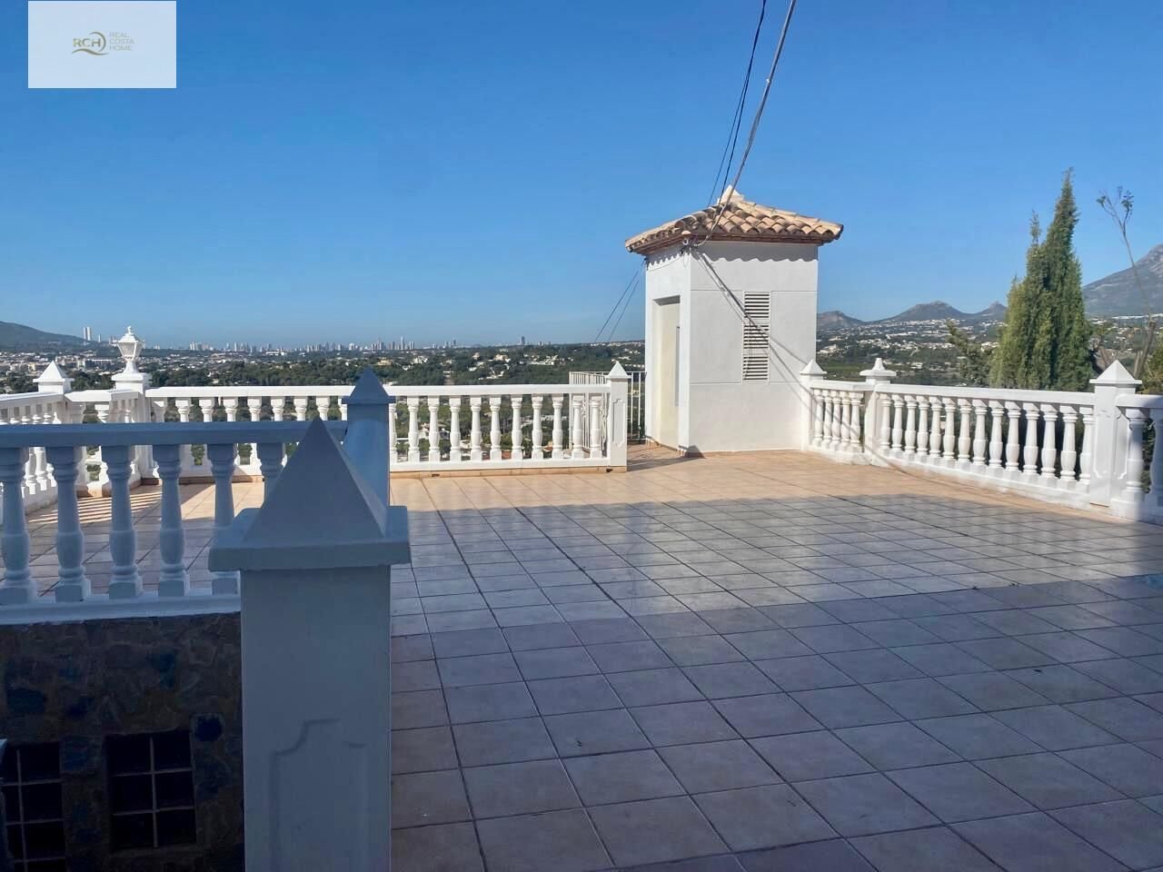 4 Bedroom 3 Bathroom Town House in Altea - Caza De Casa