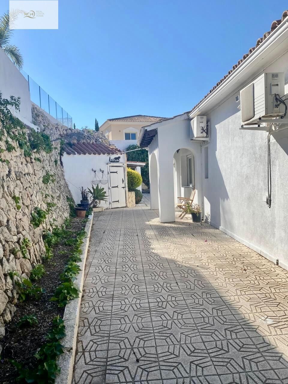 4 Bedroom 3 Bathroom Town House in Altea - Caza De Casa