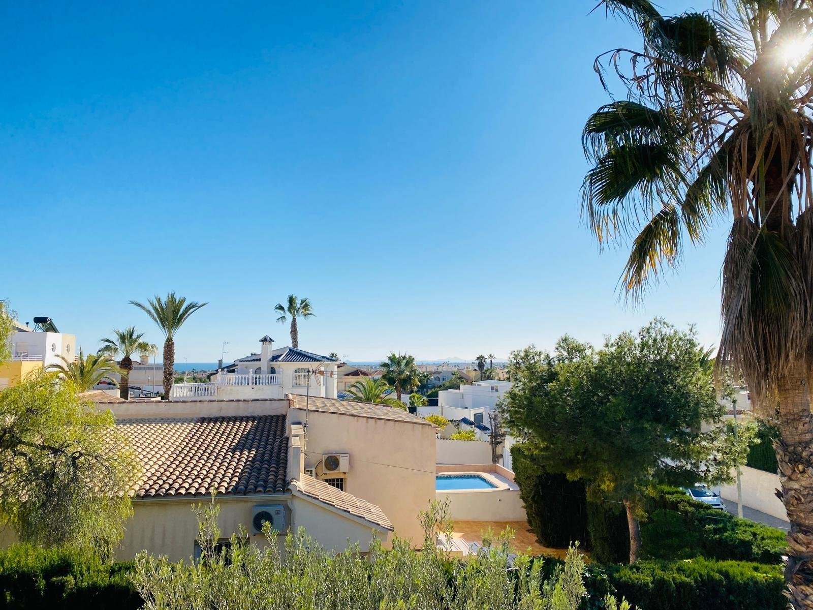 2 Bedroom 2 Bathroom Villa in Orihuela Costa - Caza De Casa