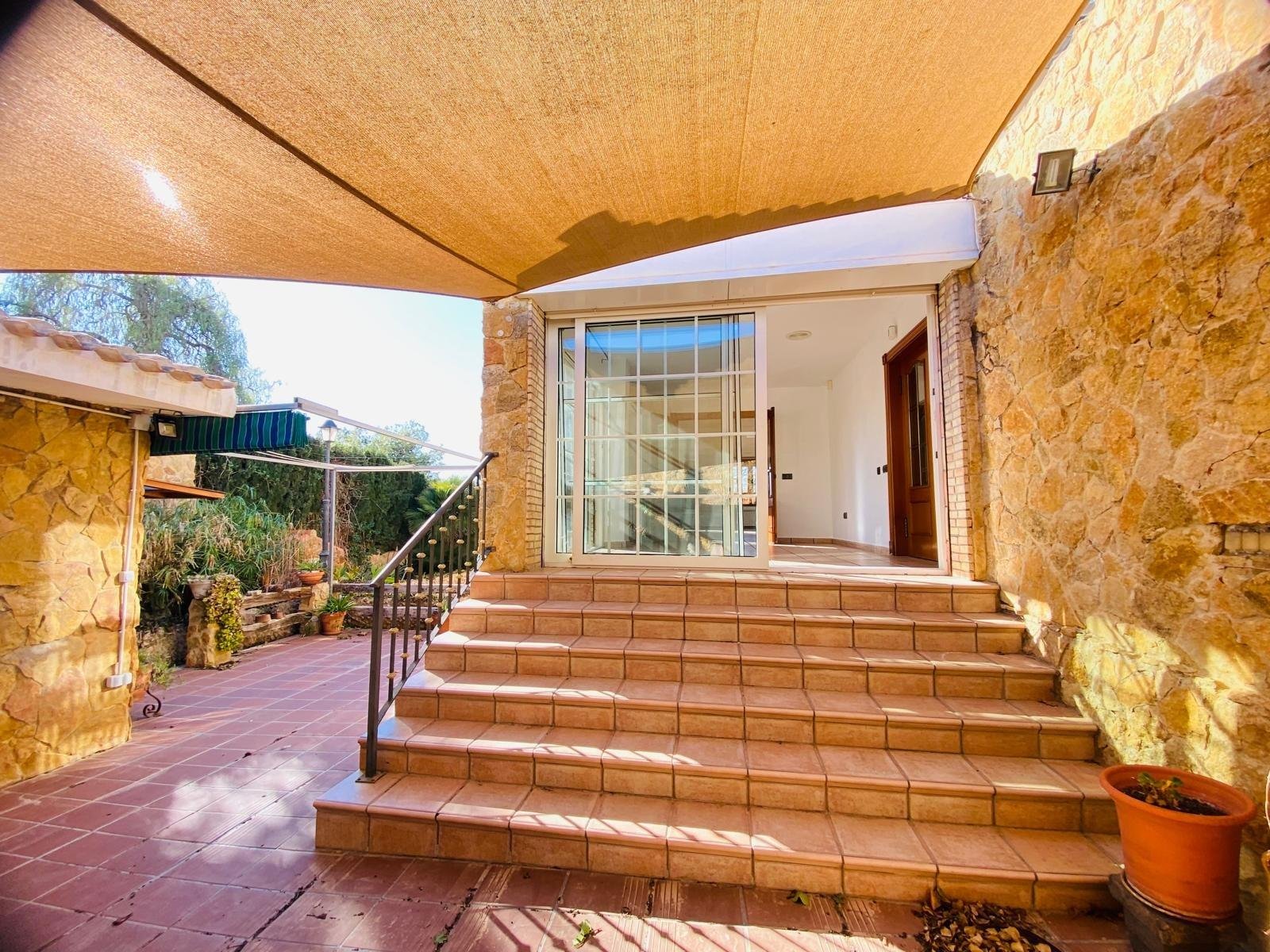 2 Bedroom 2 Bathroom Villa in Orihuela Costa - Caza De Casa