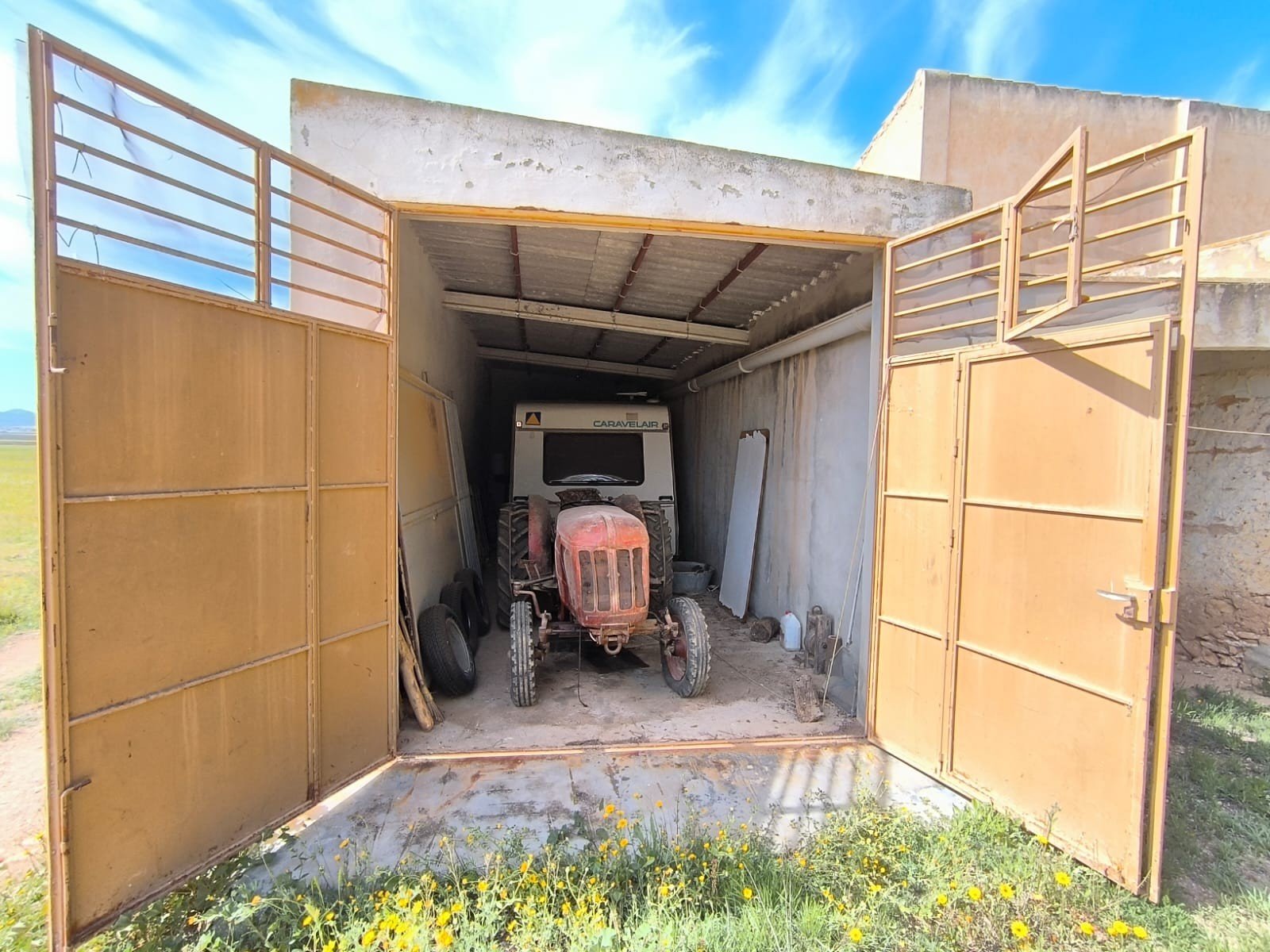61eab508266d8b9e 10 Bedroom 3 Bathroom Country House in Yecla - Caza De Casa