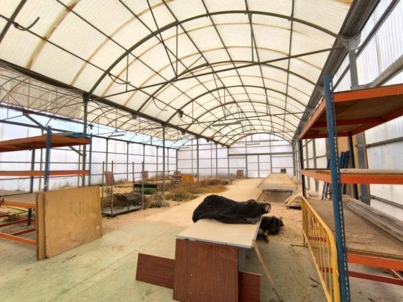 1 Bath Commercial in Aspe - Caza De Casa