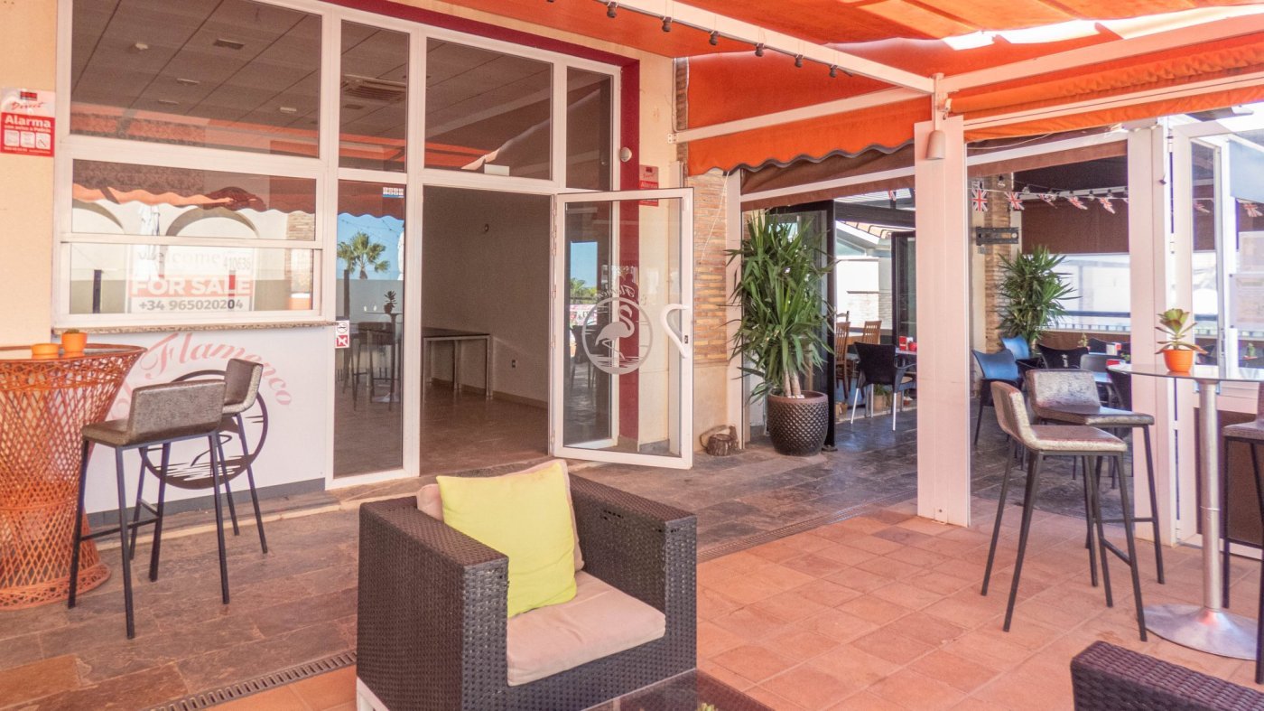 Commercial in Algorfa - Caza De Casa