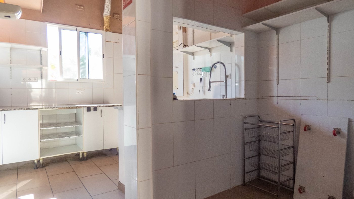 Commercial in Algorfa - Caza De Casa