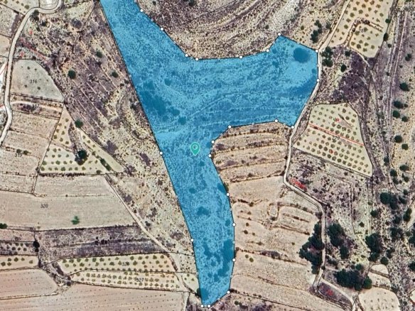 Land in Pinoso - Caza De Casa