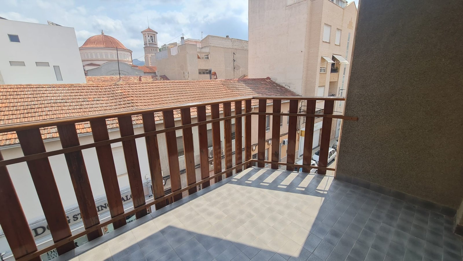 4 Bedroom 3 Bathroom Town House in Elda - Caza De Casa