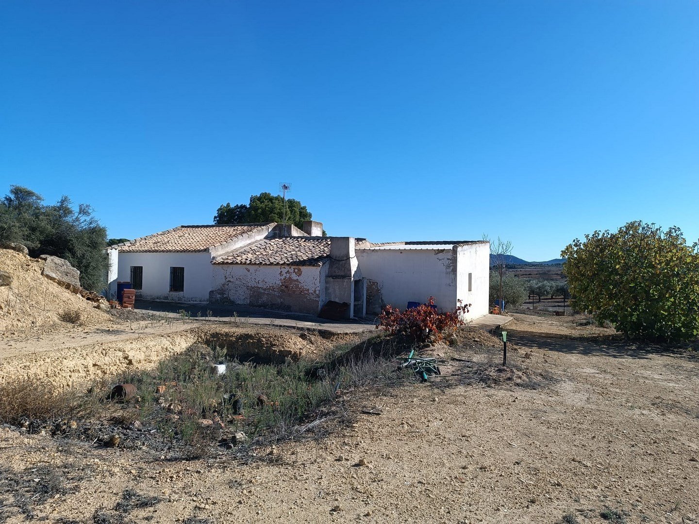 3 Bedroom 1 Bathroom Country House in Yecla - Caza De Casa