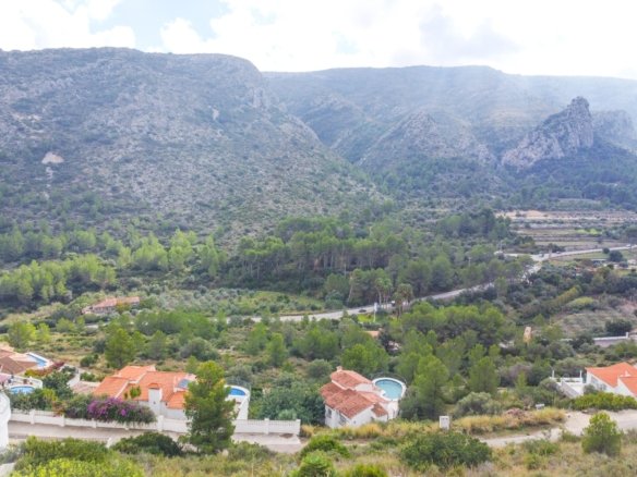 3 Bedroom 2 Bathroom villa in Pedreguer - Caza De Casa