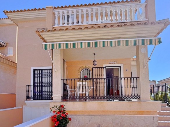 4 Bed 2 Bath Villa in Orihuela - Caza De Casa