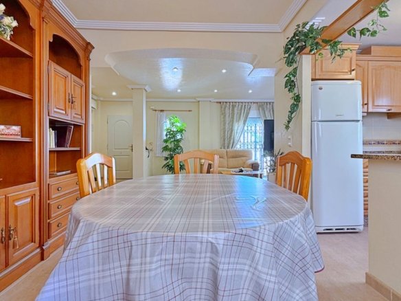 4 Bed 2 Bath Villa in Orihuela - Caza De Casa