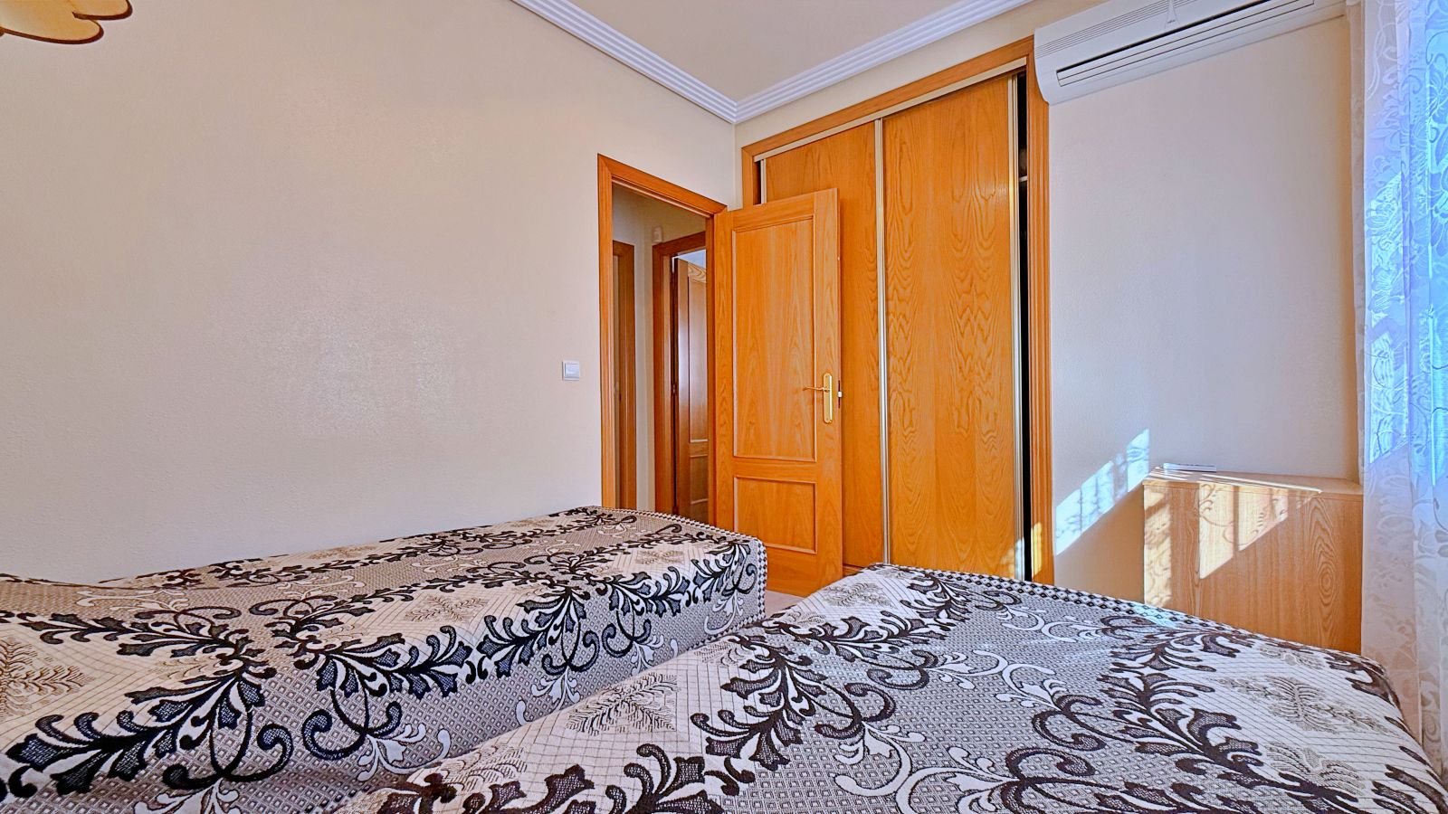 4 Bed 2 Bath Villa in Orihuela - Caza De Casa