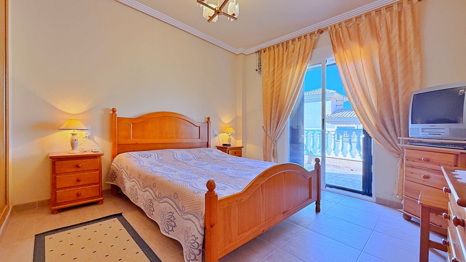 4 Bed 2 Bath Villa in Orihuela - Caza De Casa