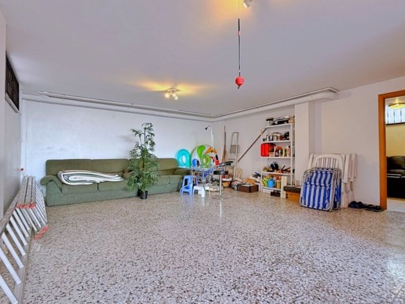 4 Bed 2 Bath Villa in Orihuela - Caza De Casa