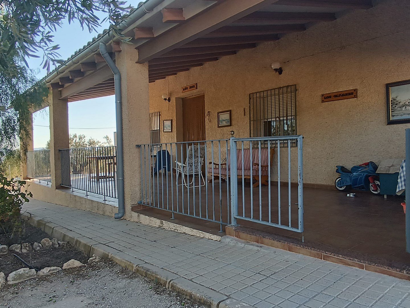 5 Bedroom 2 Bathroom Country House in Yecla - Caza De Casa