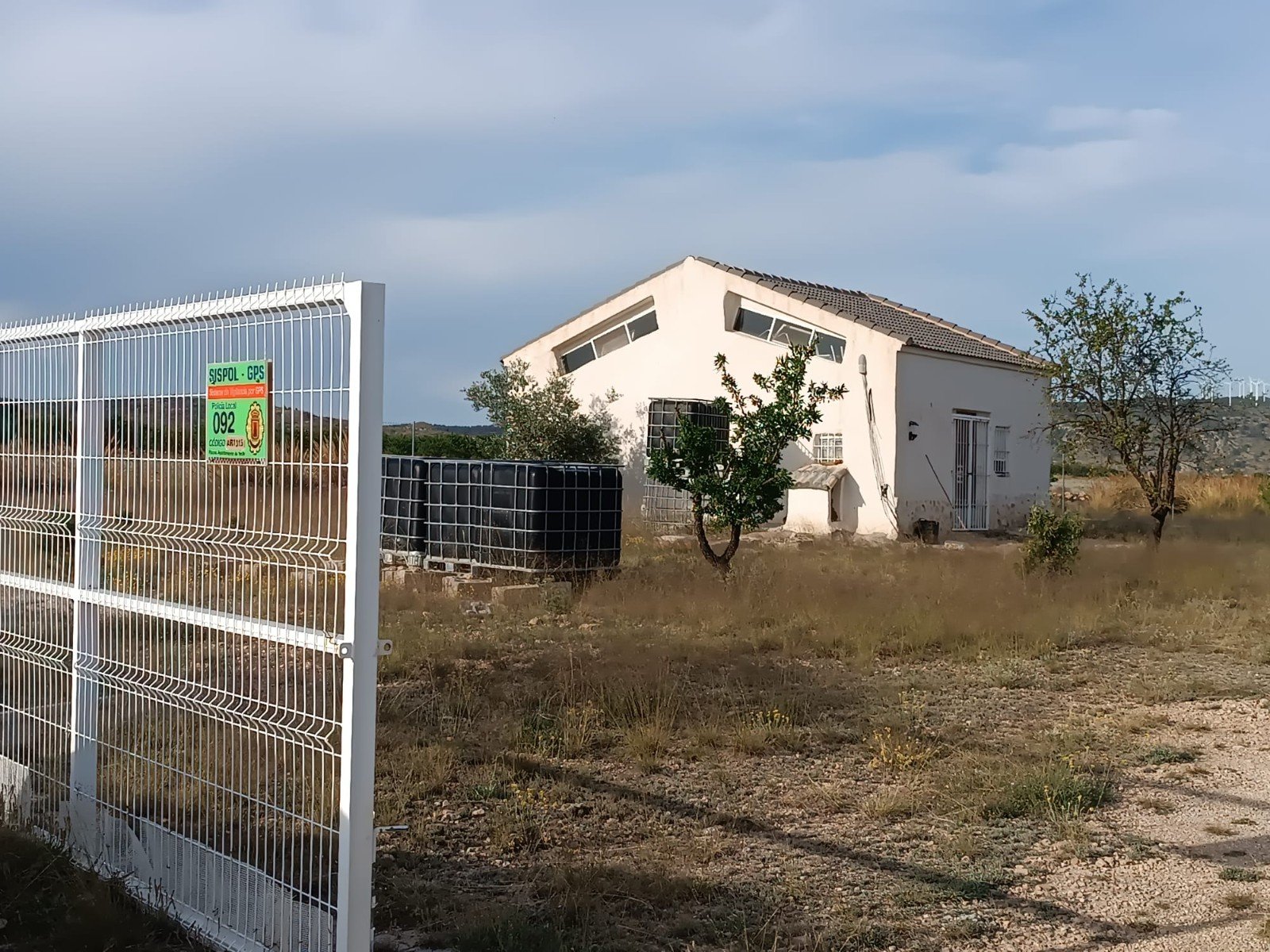 2 Bed 1 Bath Finca in Yecla - Caza De Casa