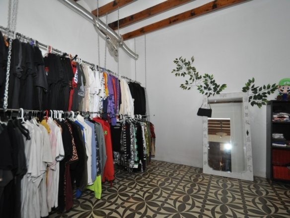 5 Bed 1 Bath Country House in Yecla - Caza De Casa