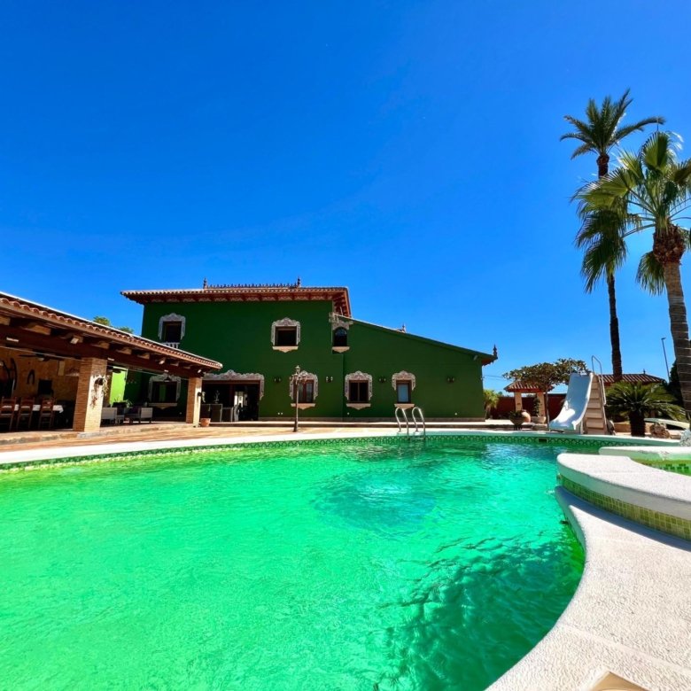 4 Bedroom 4 Bathroom Villa in Almoradi - Caza De Casa
