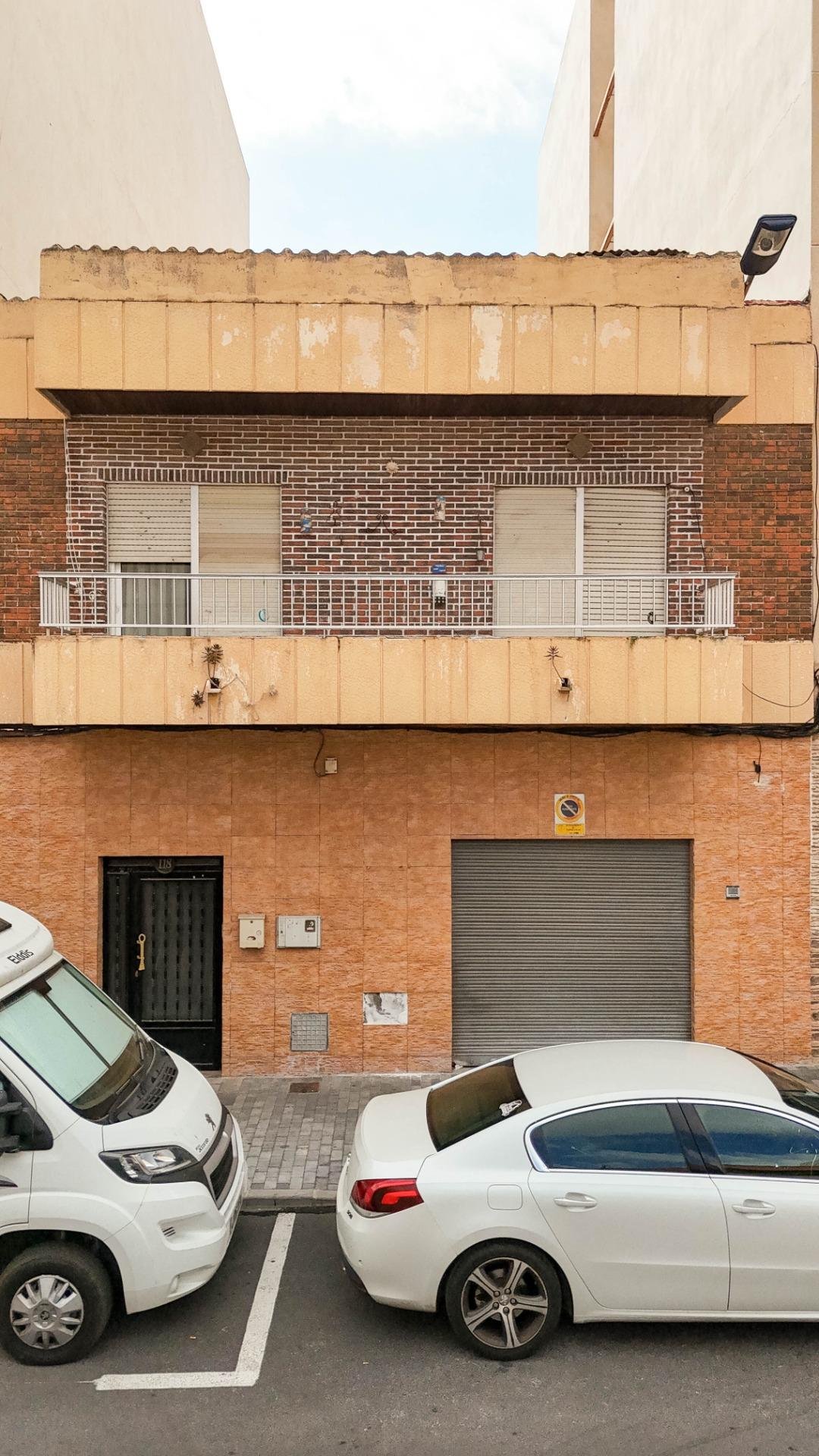 7-1 325 m² Land in Torrevieja - Caza De Casa