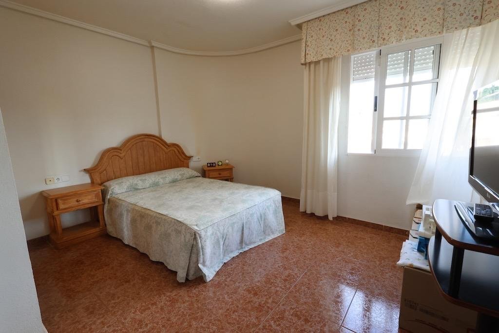 3 Bedroom 2 Bathroom Villa in Torrevieja - Caza De Casa