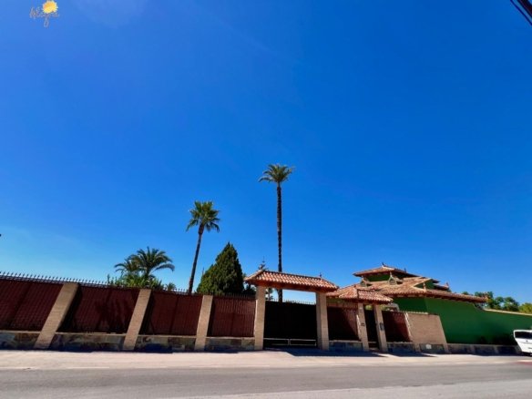 4 Bedroom 4 Bathroom Villa in Almoradi - Caza De Casa