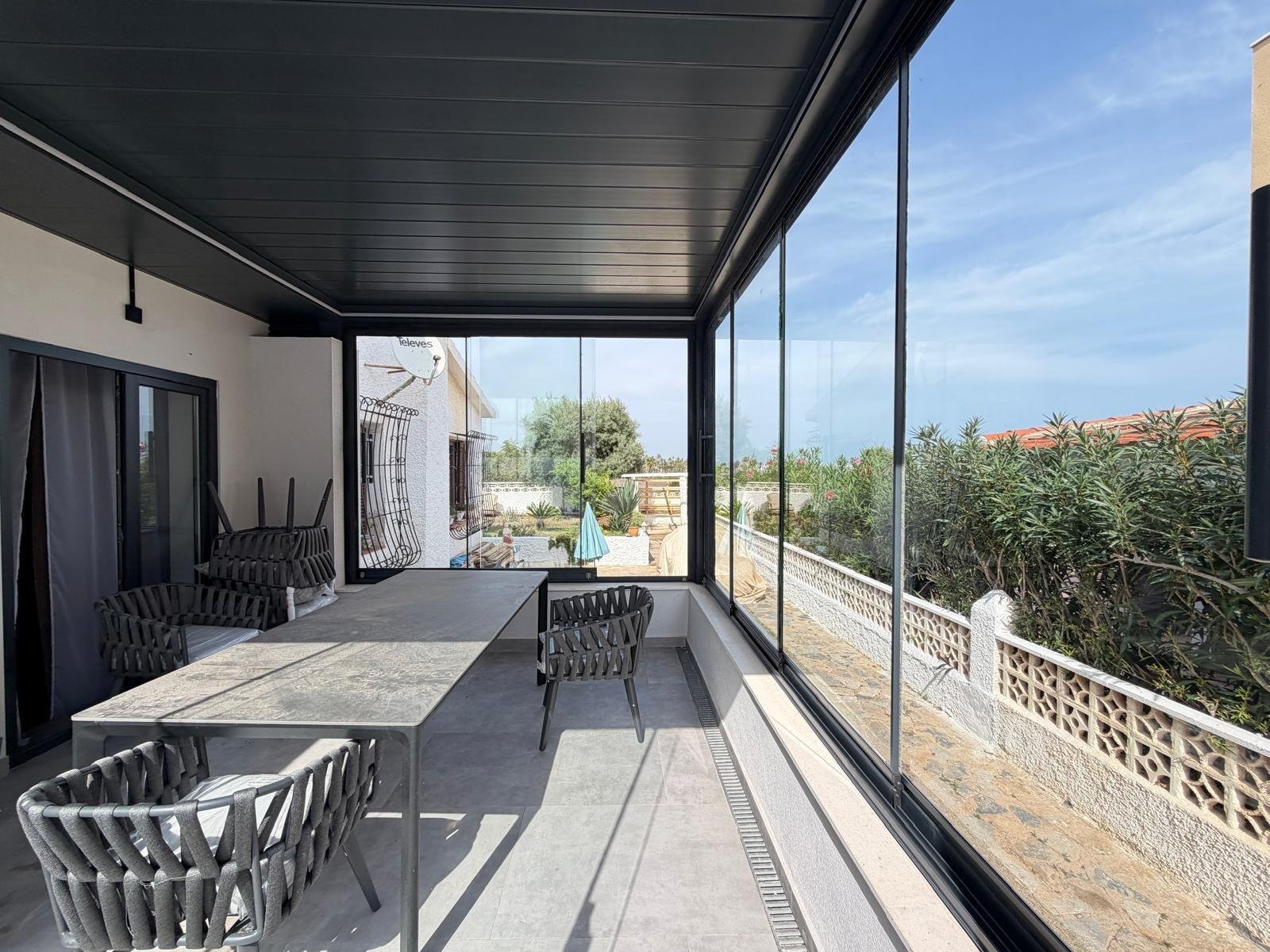 7-22 4 Bed 2 Bath Villa in Torrevieja - Caza De Casa