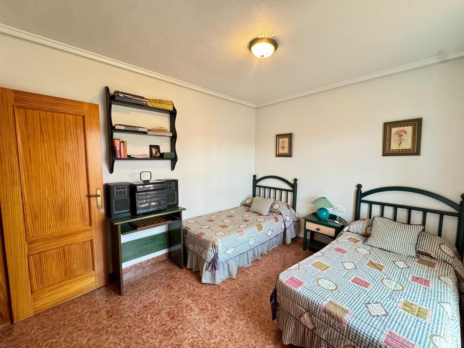 3 Bedroom 2 Bathroom Villa in Torrevieja - Caza De Casa