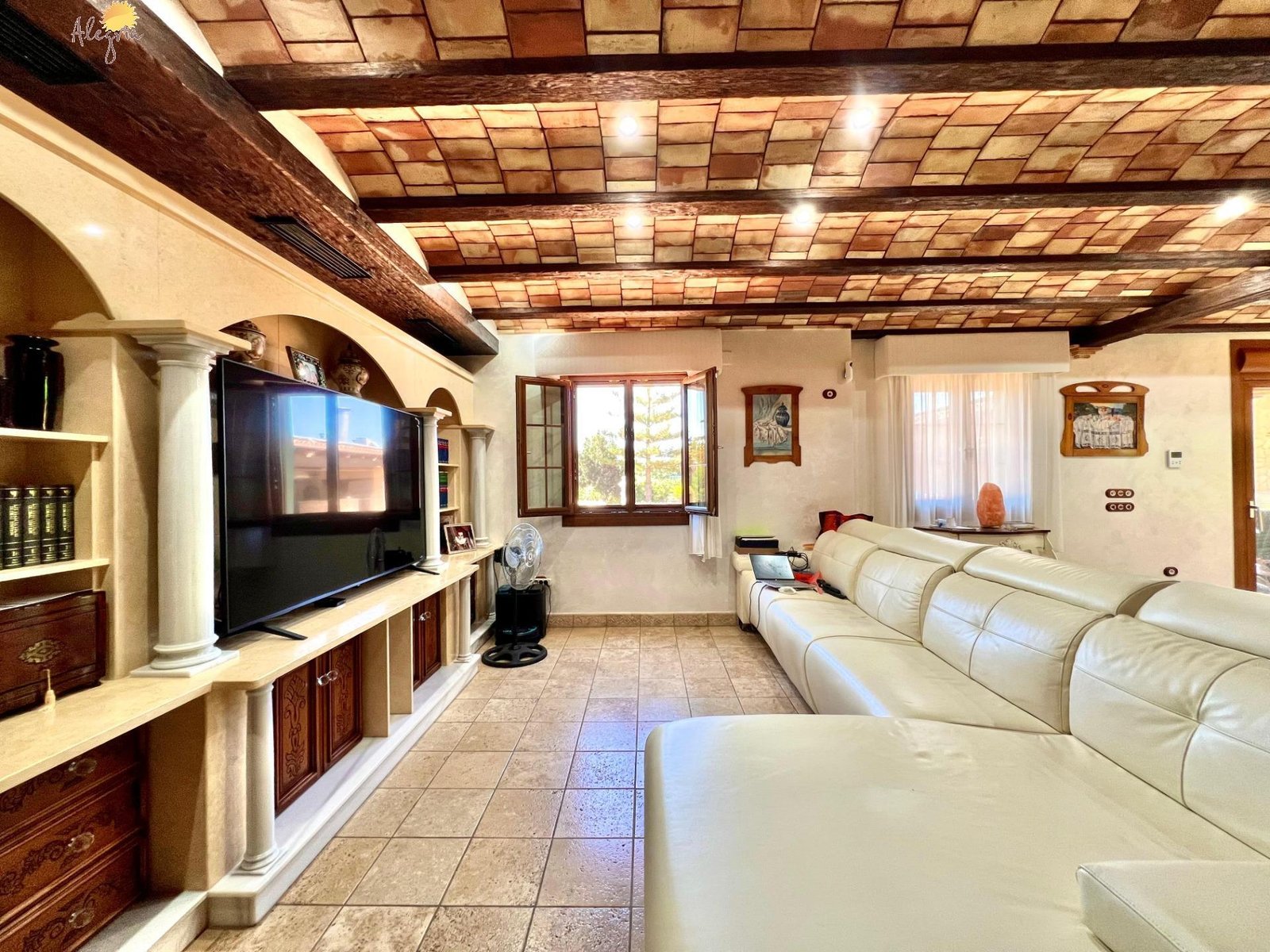 4 Bedroom 4 Bathroom Villa in Almoradi - Caza De Casa