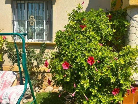 2 Bedroom 2 Bathroom Villa in Orihuela Costa - Caza De Casa