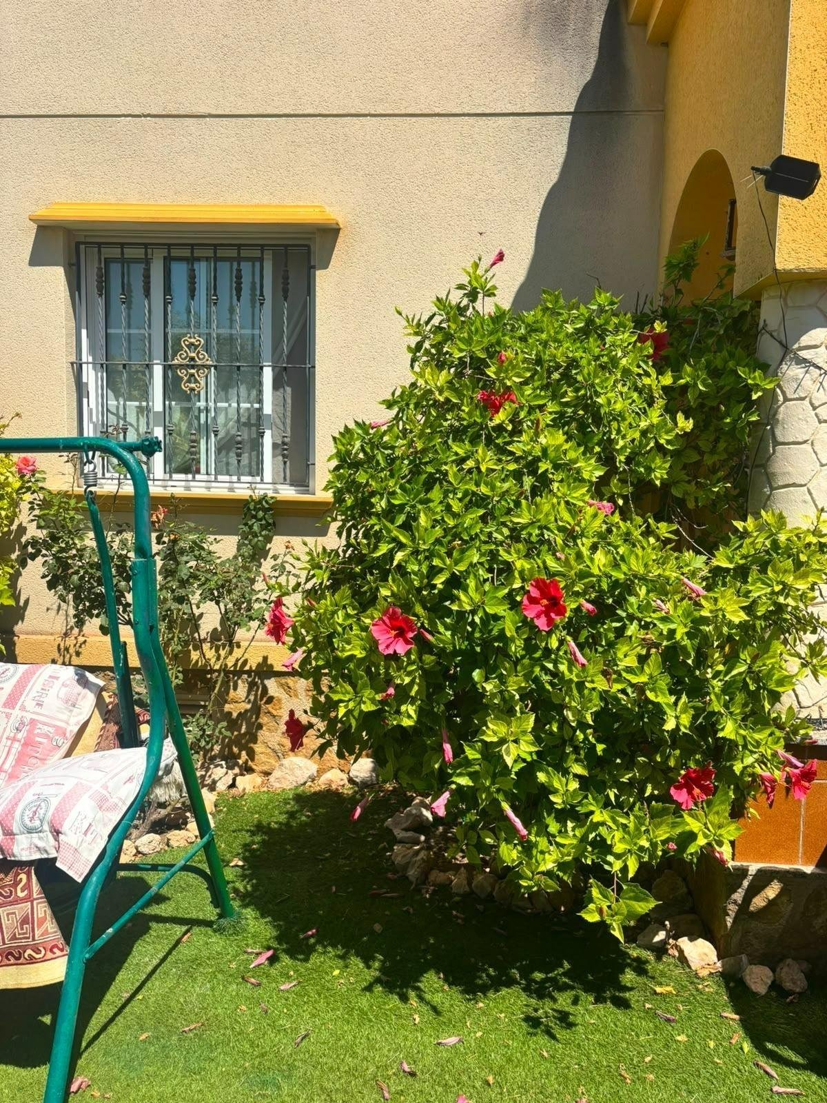 2 Bedroom 2 Bathroom Villa in Orihuela Costa - Caza De Casa