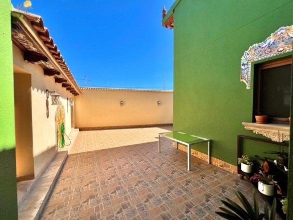 4 Bedroom 4 Bathroom Villa in Almoradi - Caza De Casa