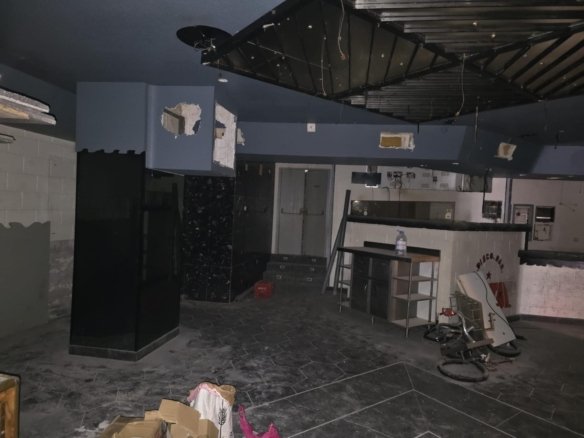 Commercial in Torrevieja - Caza De Casa