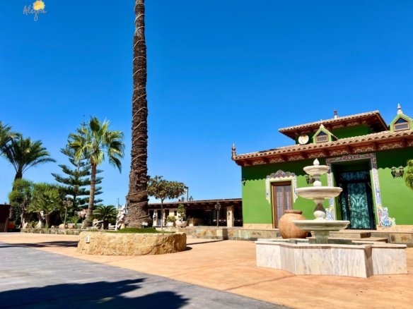 4 Bedroom 4 Bathroom Villa in Almoradi - Caza De Casa