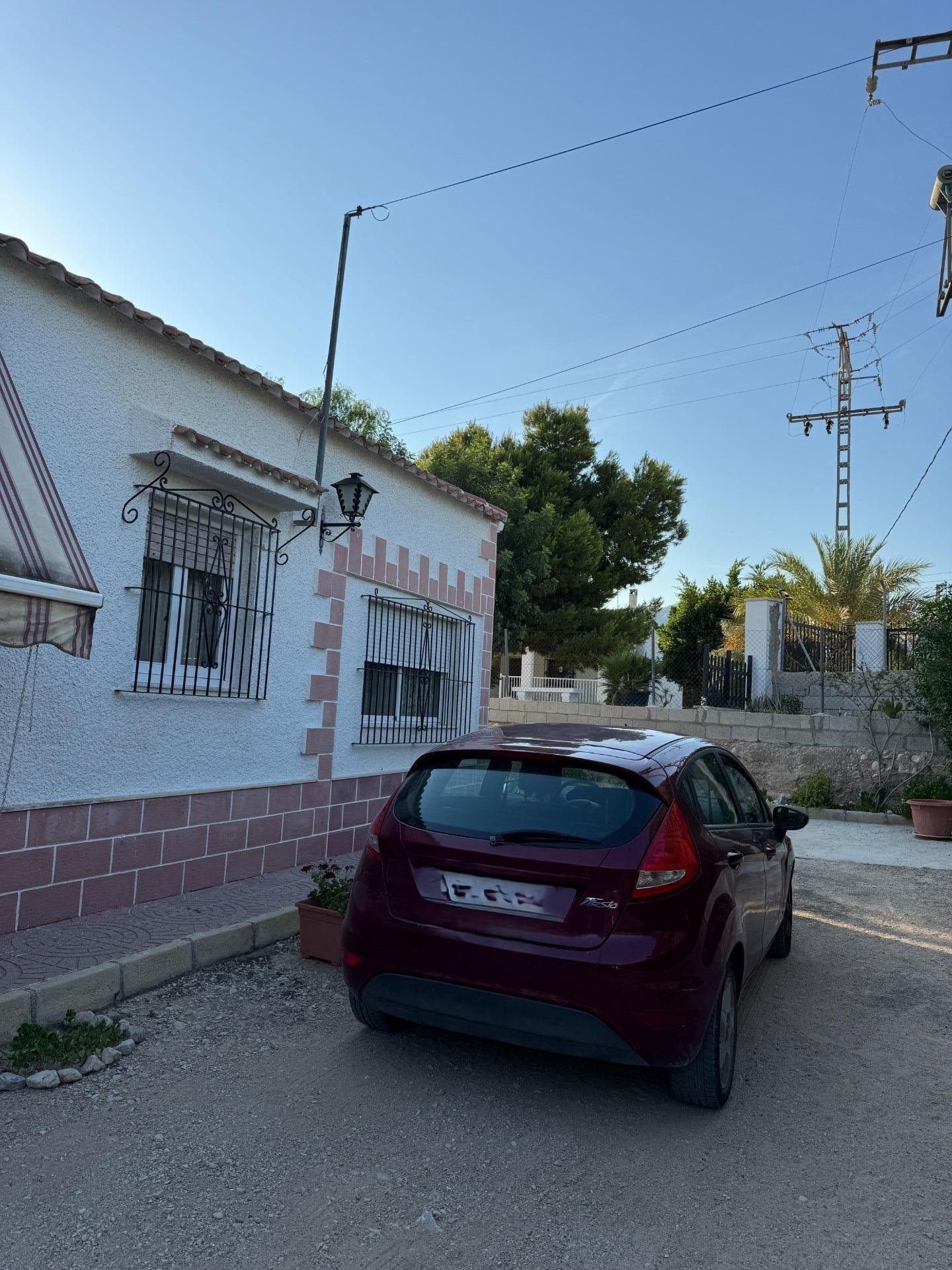 {type[1]} in {town[1]} - Caza De Casa